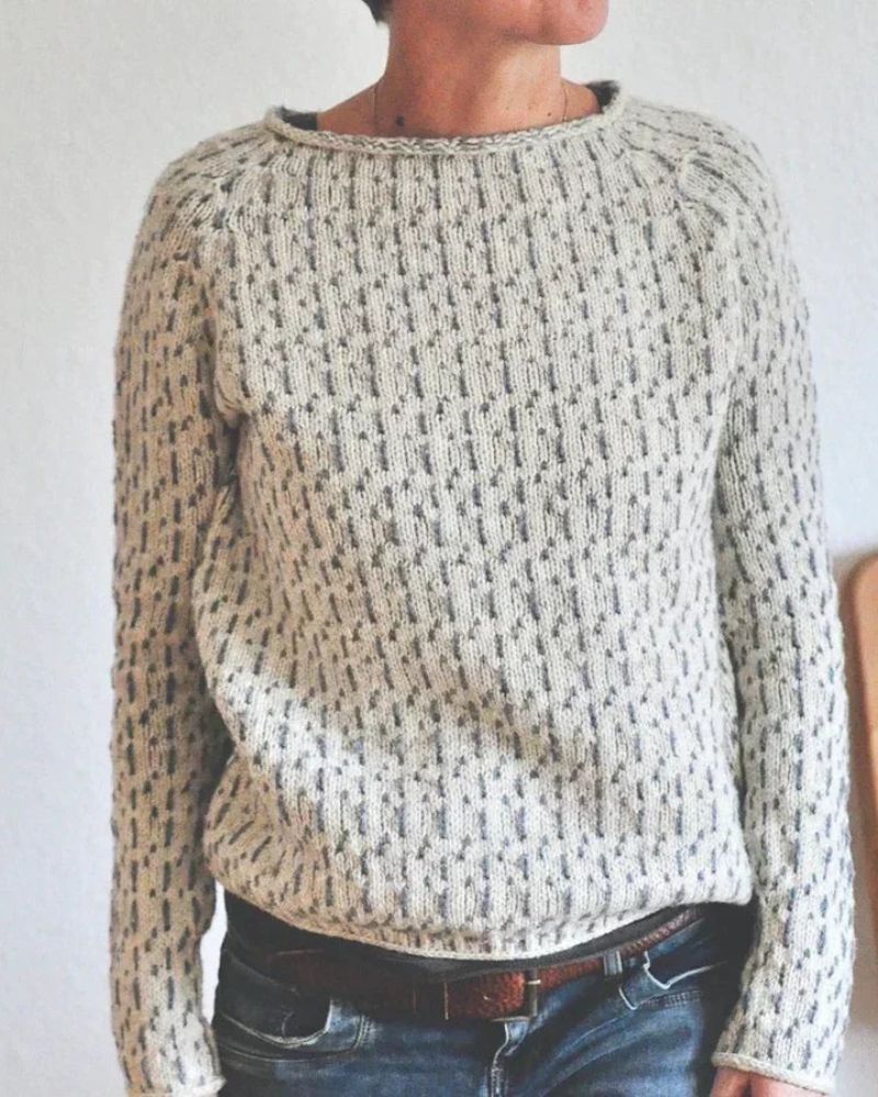 VIOLETTE - Chic Sweater