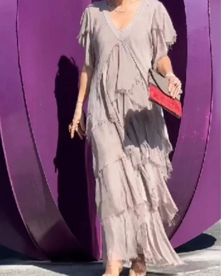 VALIERE - ELEGANT V-NECK DRESS