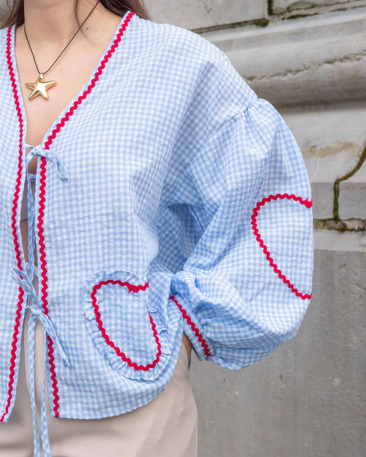 HEART LACE BLOUSE