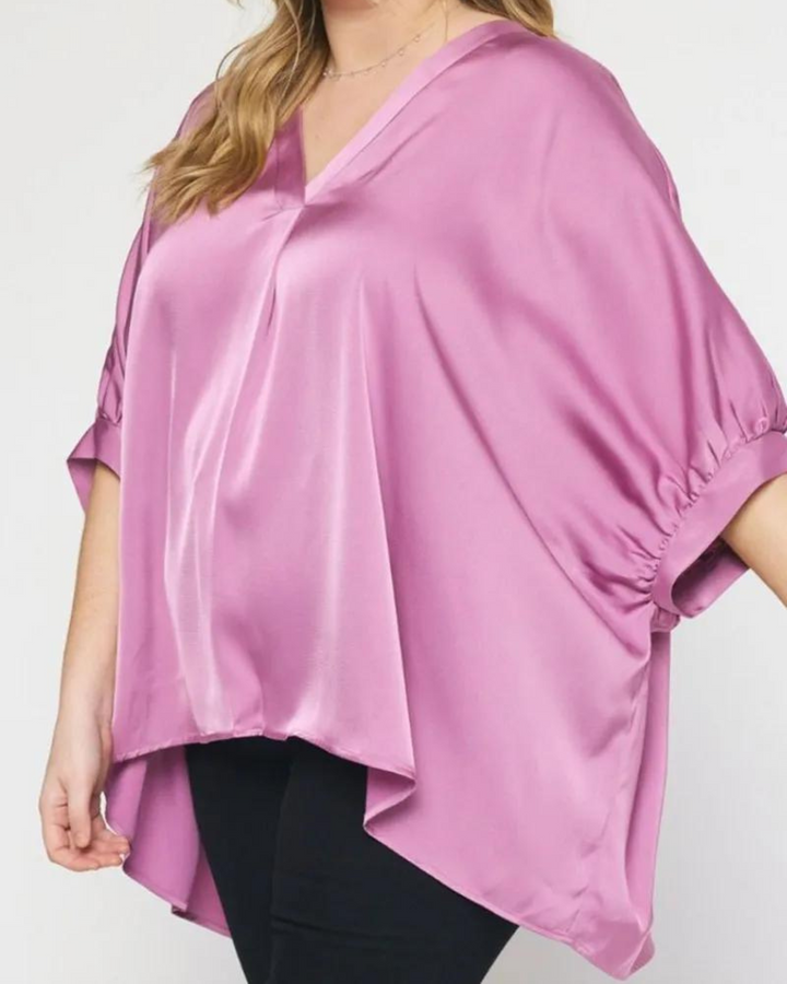 MAELYNN - SATIN V - NECK HALF SLEEVE TOP