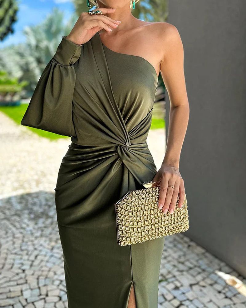 LEIRE - One-shoulder Long-sleeved Pleated Dress