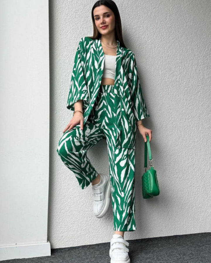 DENIA - Print Oversized Shirt with Pants