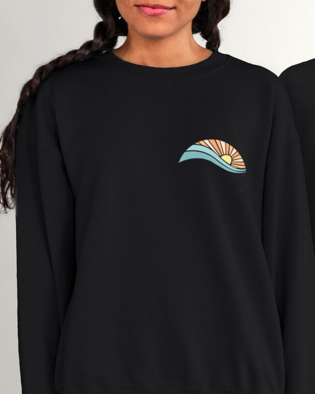 Kira Crewneck - "Forever chasing sunsets"